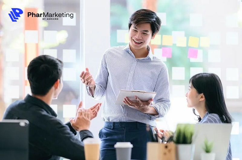 Marketing truyền miệng là phương pháp quảng cáo thông qua các cuộc trò chuyện, thảo luận hằng ngày trong cuộc sống